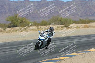 media/Mar-24-2025-Moto Forza (Mon) [[57ce5c5cff]]/3-Beginner Group/Session 3 (Turn 6 Inside)/